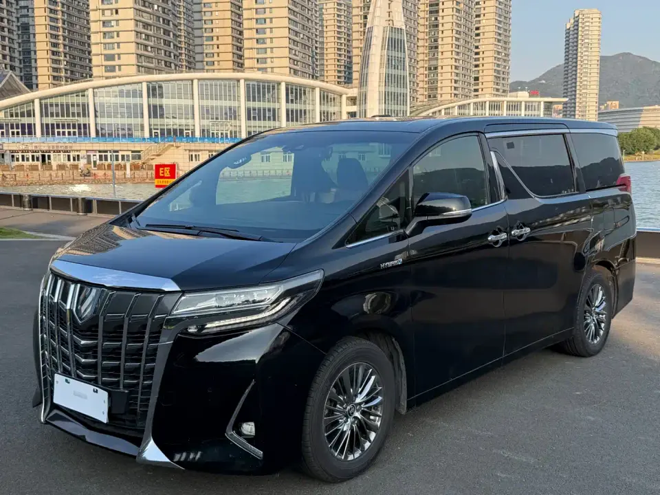 Toyota Alphard Hybrid 2.5L Premium Edition 2020