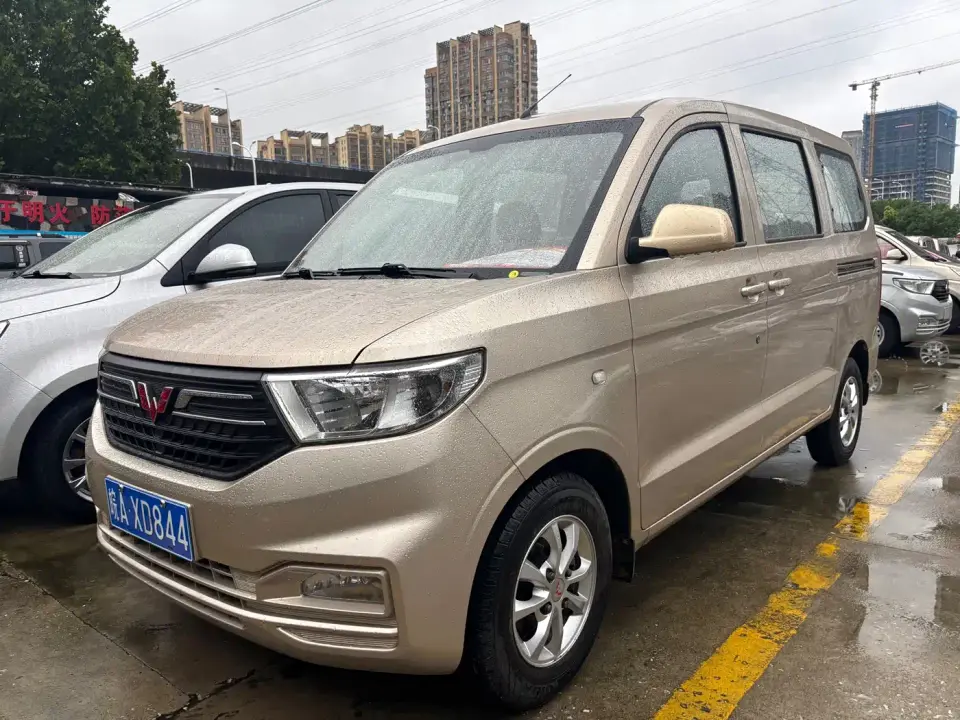 Wuling Motors Wuling Hongguang V 1.5L Vigor Enjoy LAR 2021