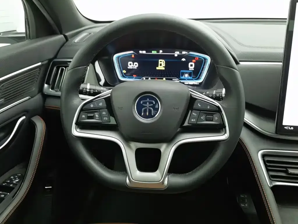 BYD Song PLUS 1.5T Automatic Flagship 2021 — фото 11