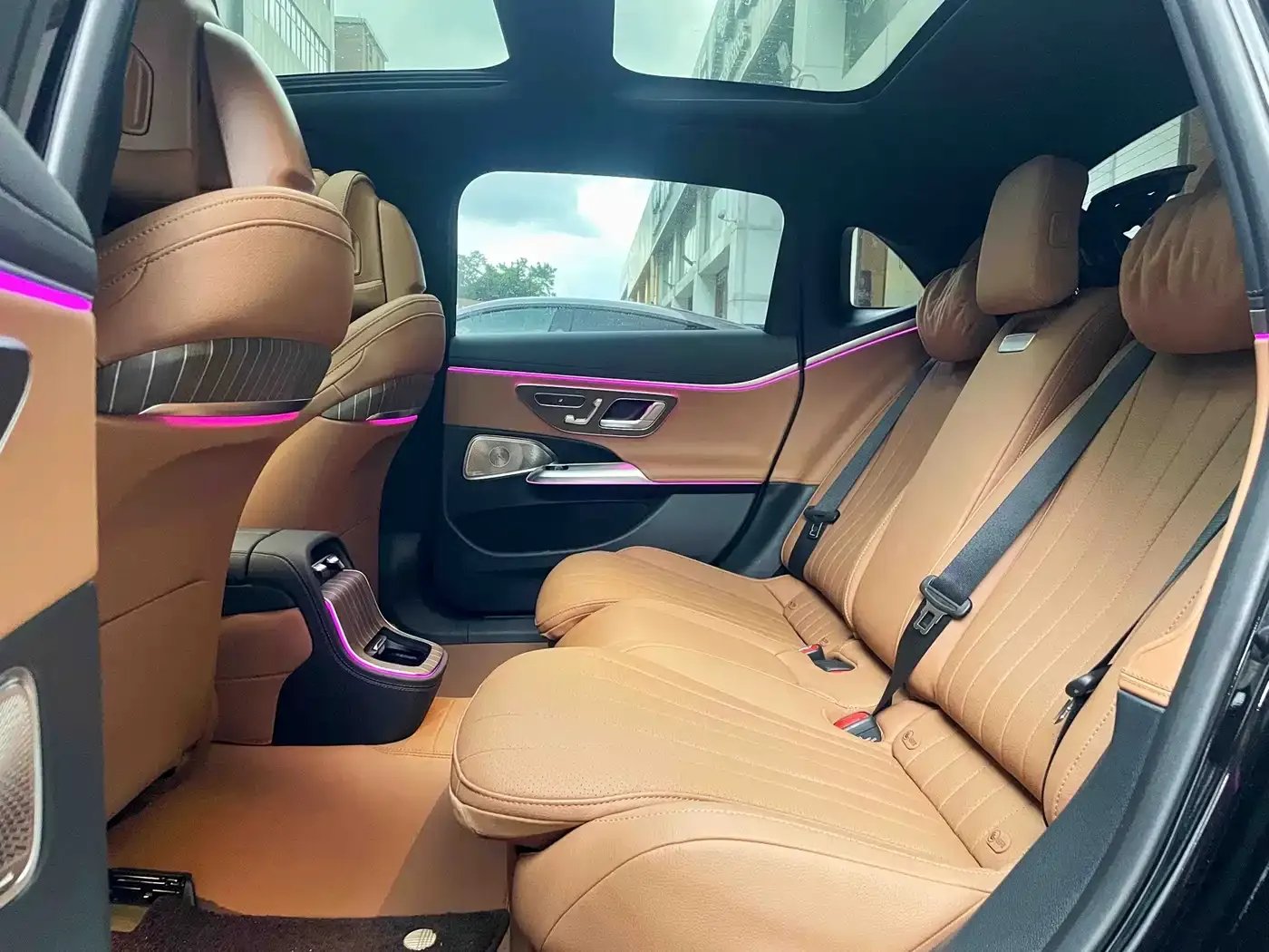 Mercedes-Benz E-Class Facelift E 300 L Luxury 2025 — фото 10