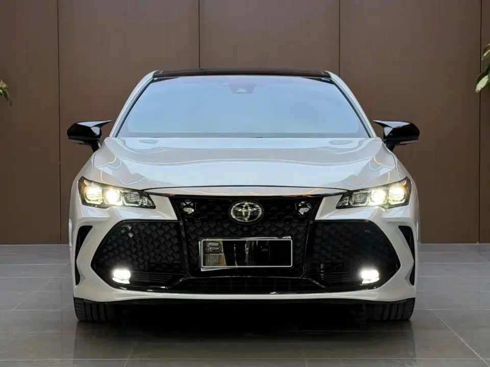 Toyota Avalon 2.5L Touring Noble SPORT Edition 2021