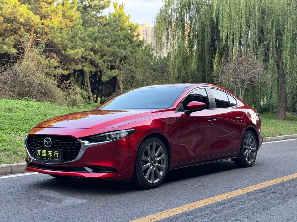 Mazda Mazda3 Axela 2.0L Automatic Elegance Edition 2022