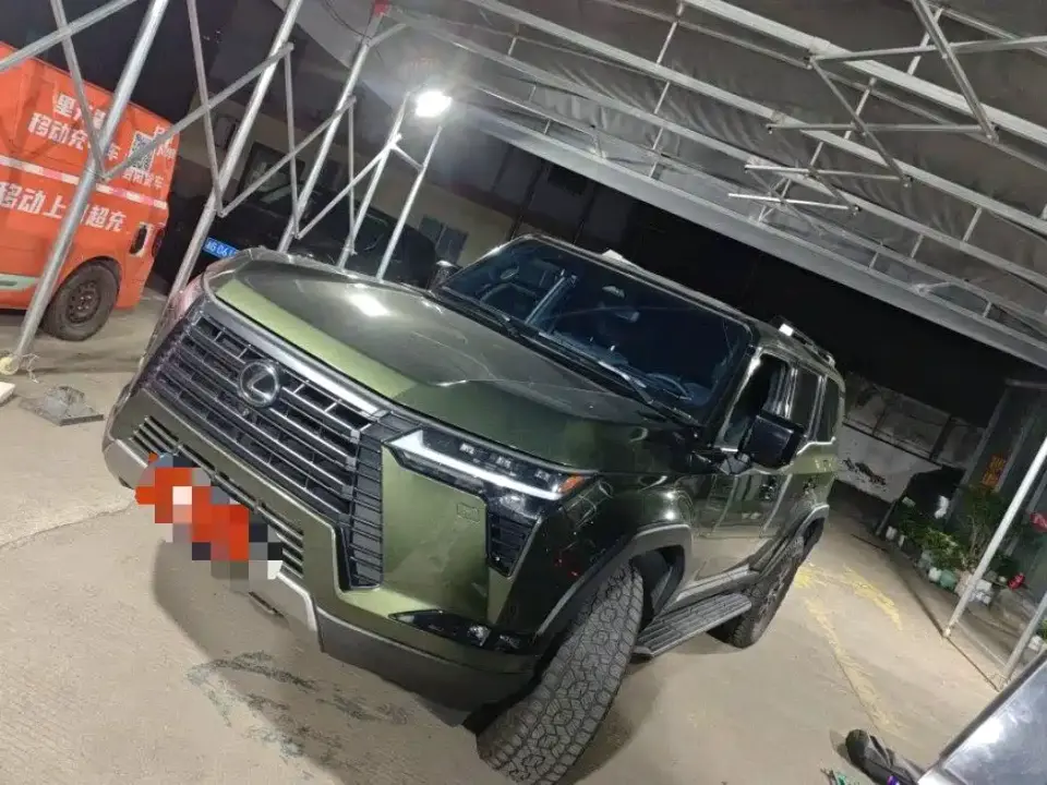 Lexus GX OVERTRAIL Summit Edition 2024