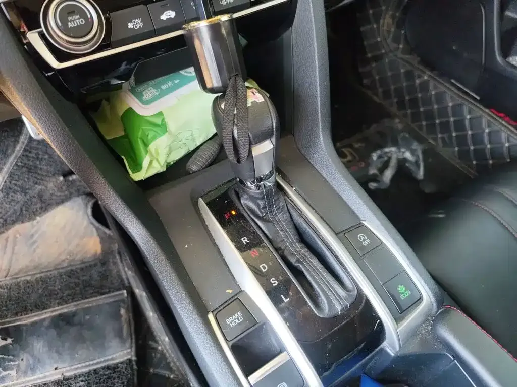 Honda Civic 220TURBO CVT Randong Edition China VI 2020 — фото 17