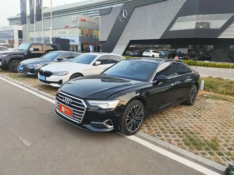 Audi A6L 45 TFSI Premium Elegance 2024