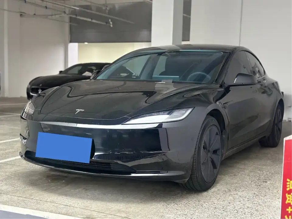 Tesla Model 3 Rear-Wheel Drive 2024