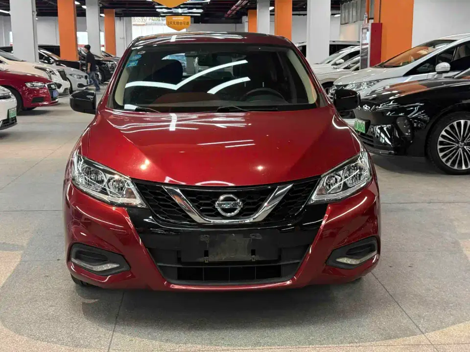 Nissan Tiida 1.6L CVT Cool Edition 2020