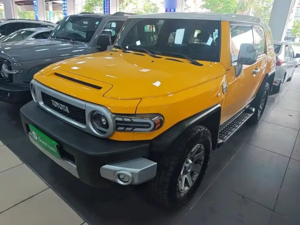 Toyota FJ Cruiser 4.0L 2020