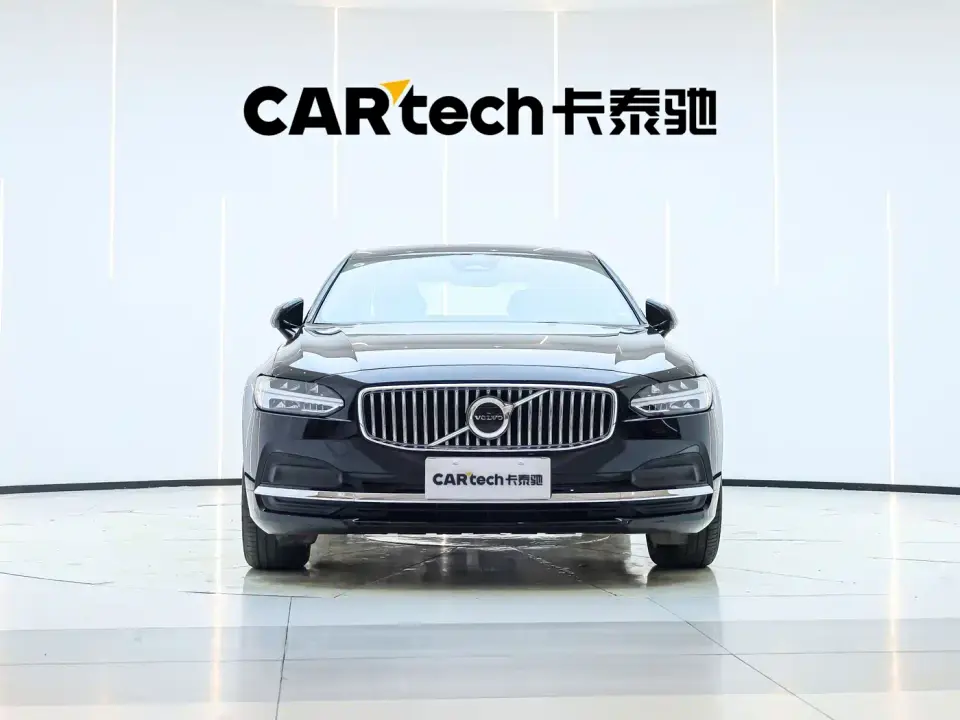 Volvo S90 B5 Zhiyi Luxury Edition 2025