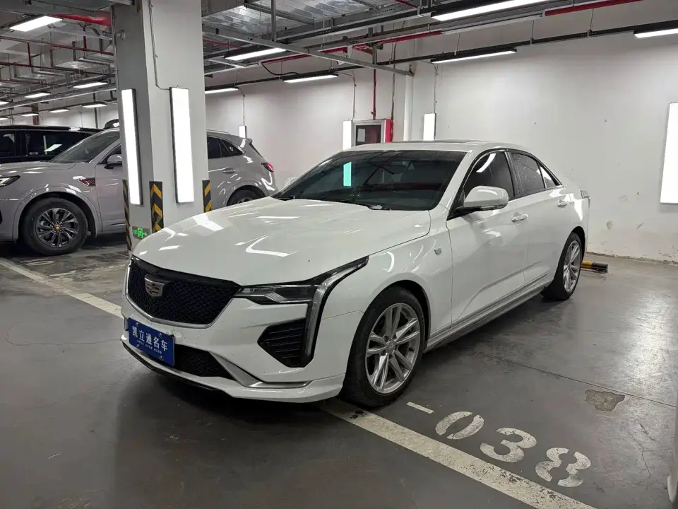 Cadillac CT4 28T Fashion Edition 2021