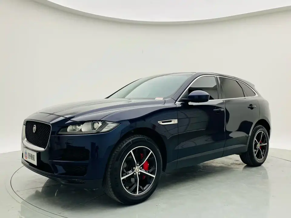 Jaguar F-PACE 2.0T Urban Premium Edition 2020