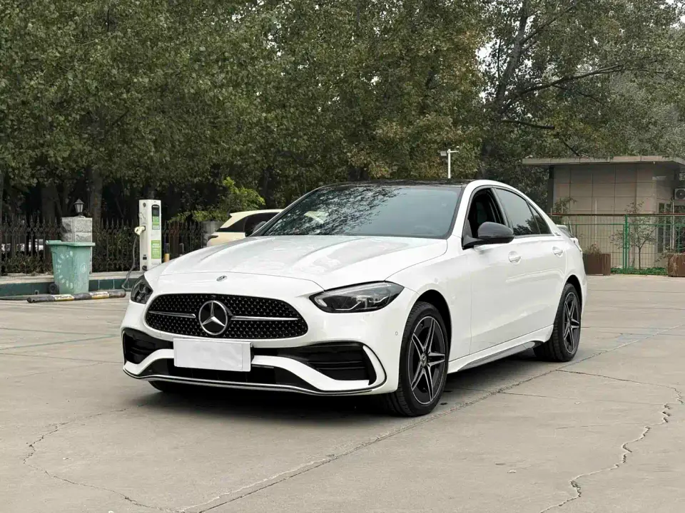 Mercedes-Benz C-Class Facelift III C 260 L Night Sport Edition 2024