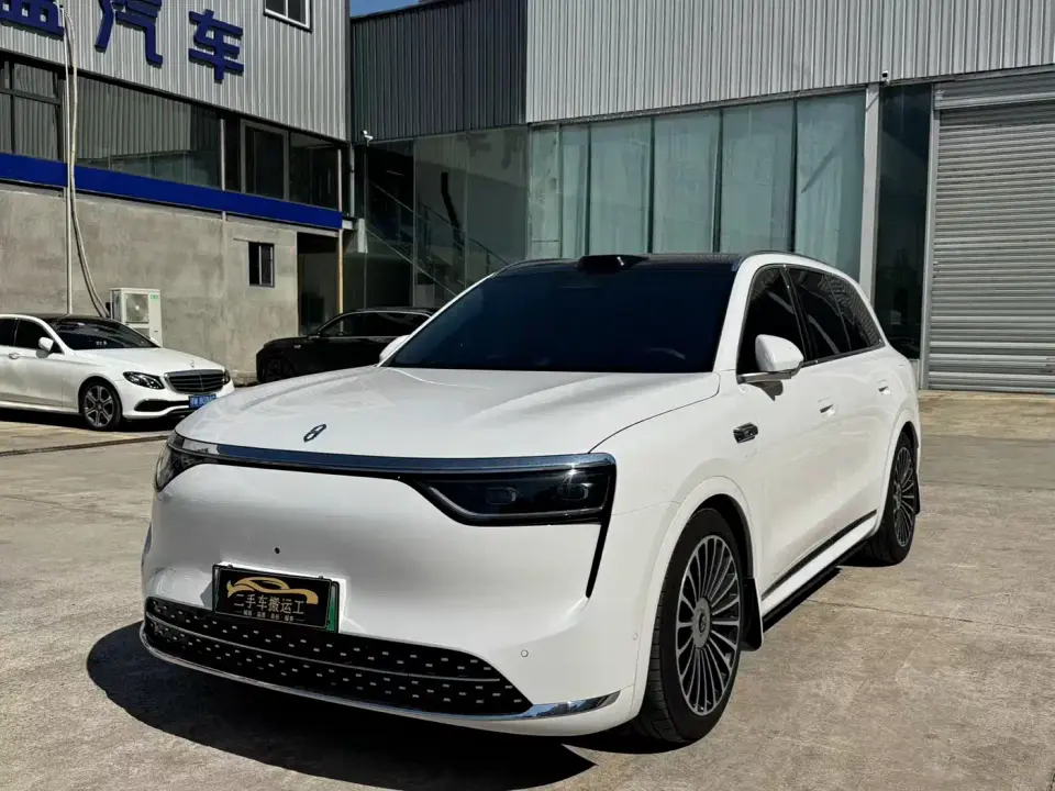 AITO Wenjie AITO M8 Range Extender Max+ Edition 53.4kWh 5-seater 2025