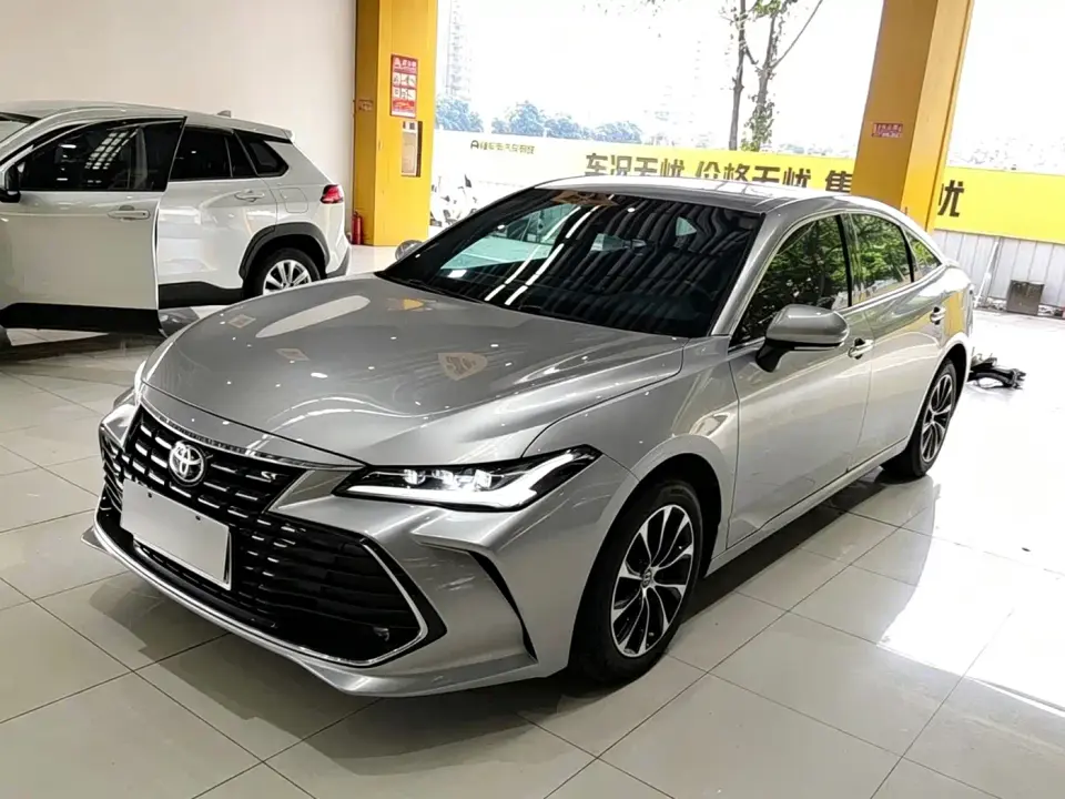 Toyota Avalon 2.0L Luxury Edition 2022