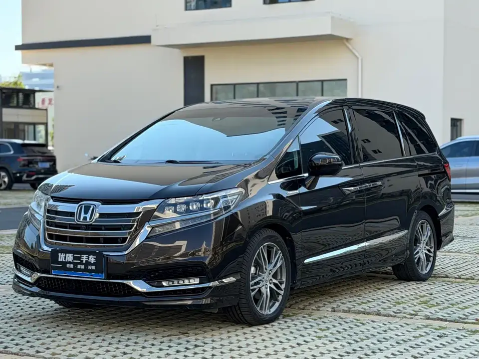 Honda Elysion 2.0L Hybrid Supreme Edition 2019
