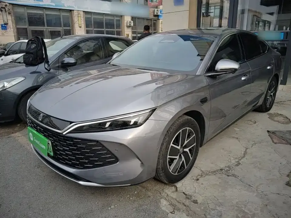 BYD Qin L DM-i Smart Drive Edition 120KM Leading 2025