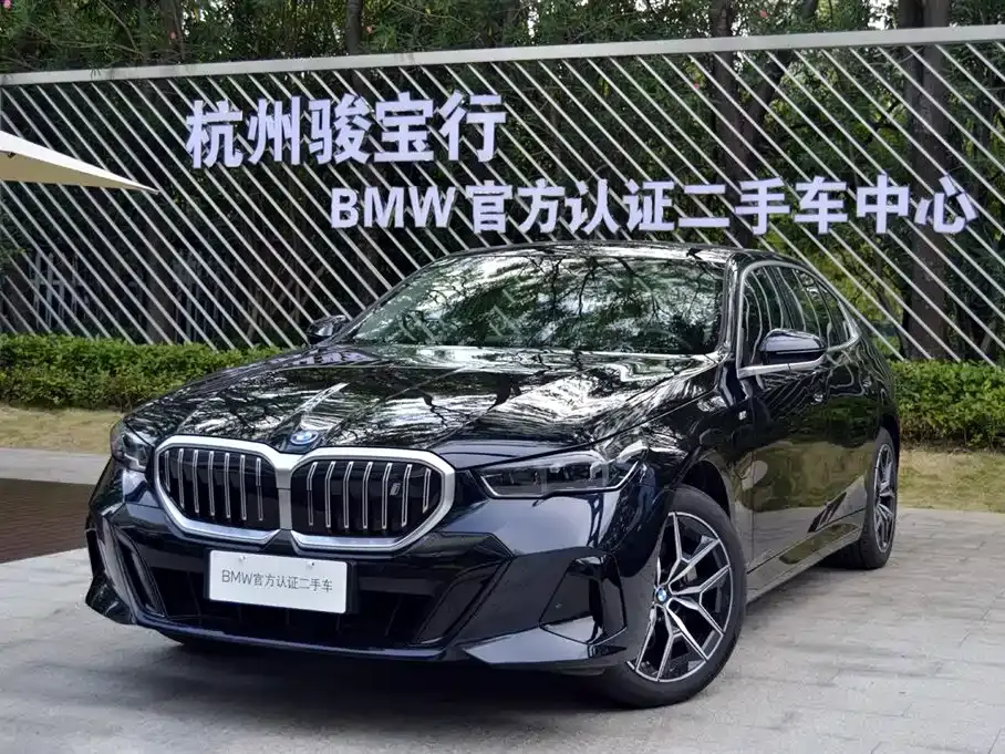 BMW i5 eDrive 35L M Sport Package 2025
