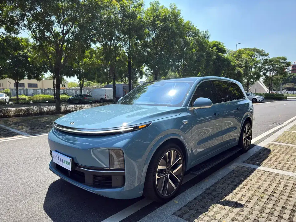 Li Auto Li Xiang L9 Model Pro 2024