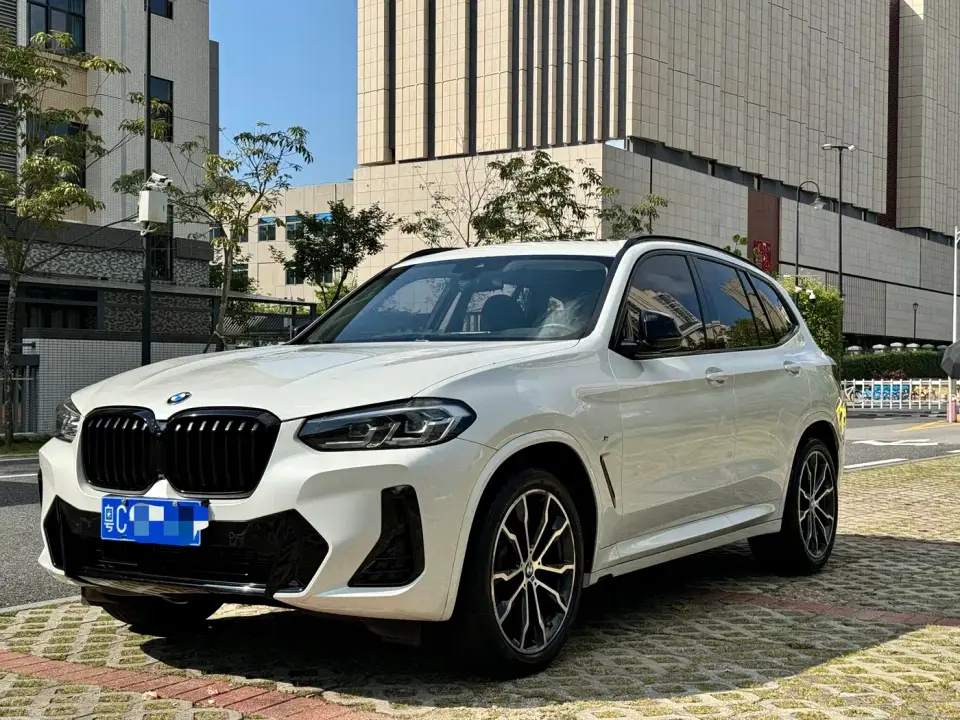 BMW X3 xDrive30i Leading M Night Package 2022