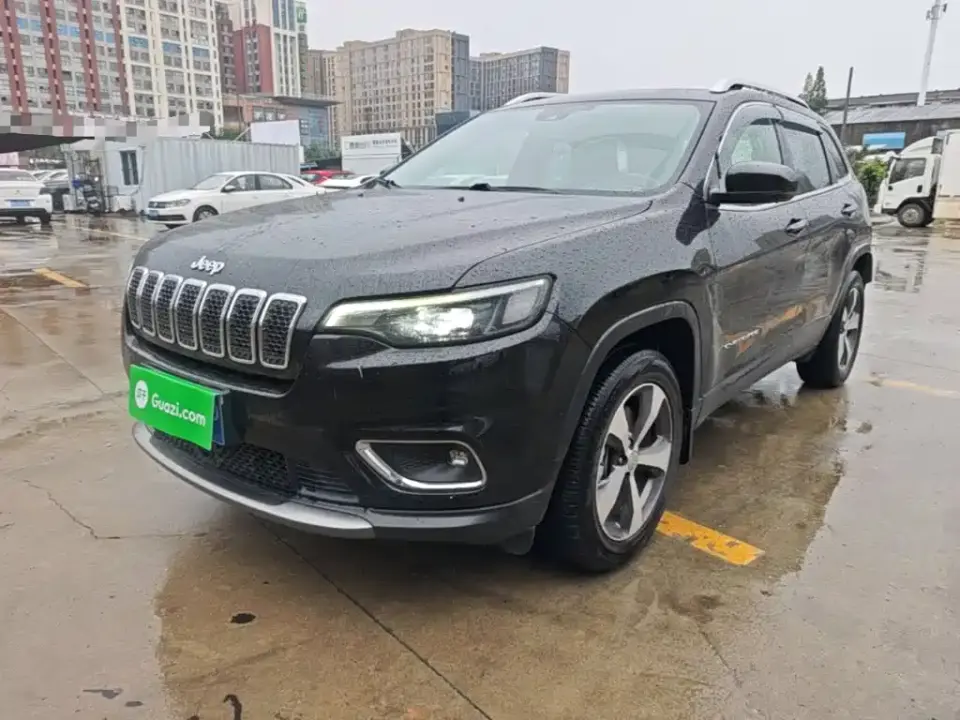 Jeep Cherokee 2.0T AWD Exploration Edition + Autonomous Driving Package (China V) 2019