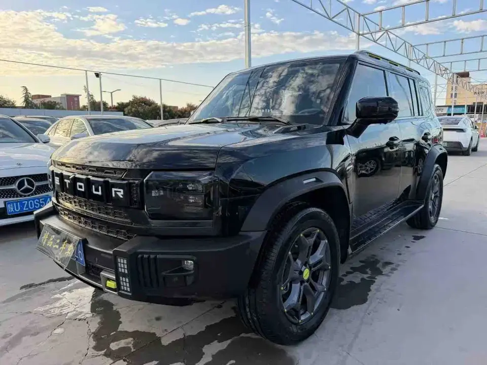 Jetour Traveler 2.0T 4WD Cross PRO Entertainment Edition 2024