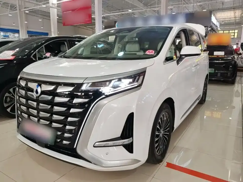 Denza D9 DM-i 970 AWD Flagship 2023