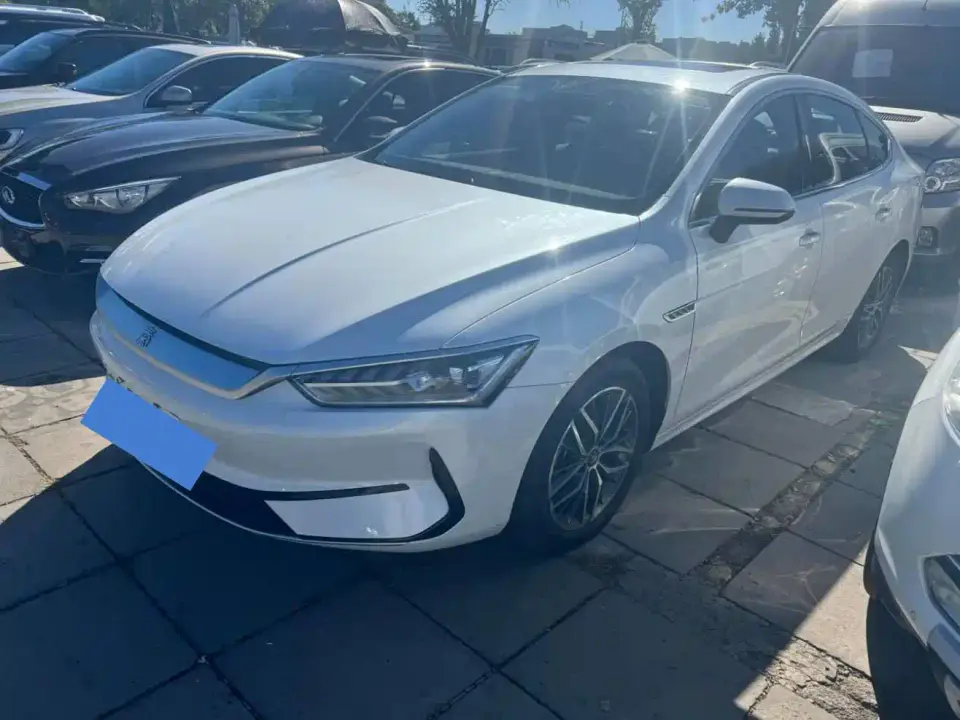BYD Qin PLUS EV 500KM Luxury Model 2022