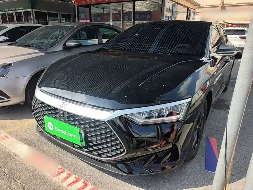 BYD Han DM-i Champion Edition 121KM Prestige 2023