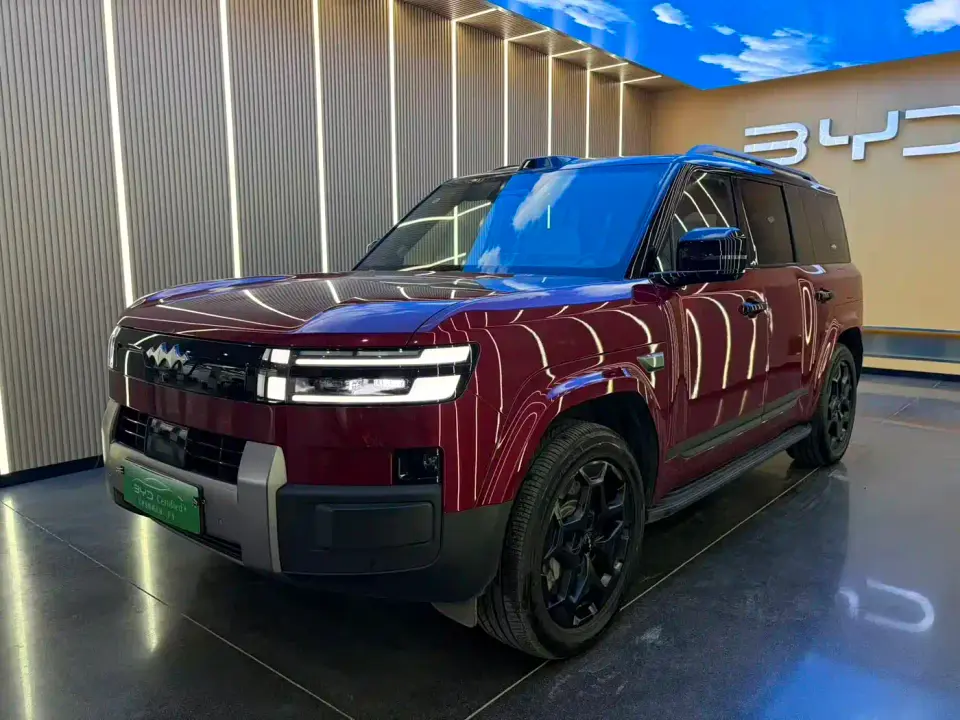 Fangchengbao Titanium 7 AWD Base Model 2025
