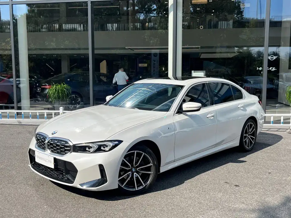 BMW 3 Series 325Li M Sport Package 2024