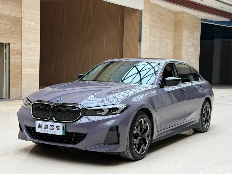BMW i3 eDrive 35 L 2023