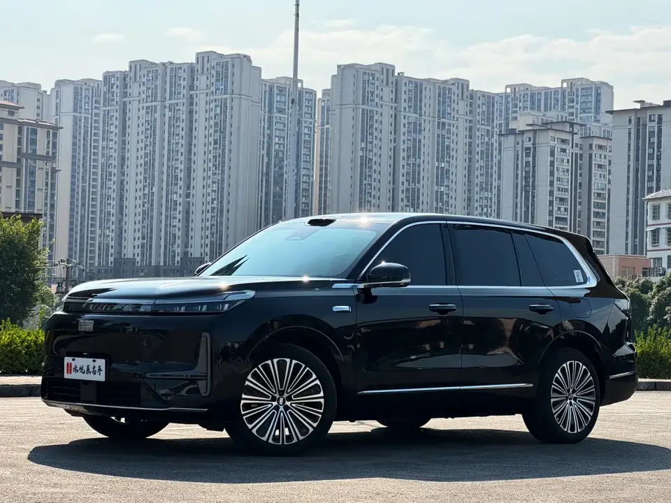 Geely Galaxy Galaxy M9 Base Model 2025