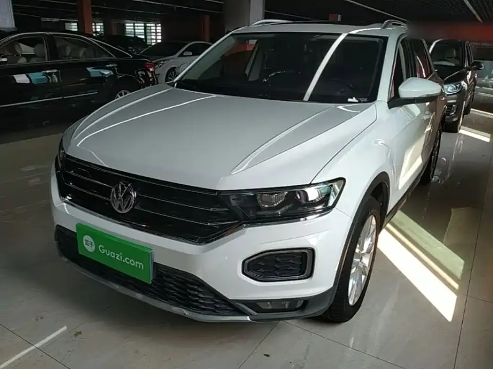 Volkswagen T-ROC 230TSI DSG 2WD Progressive 2020