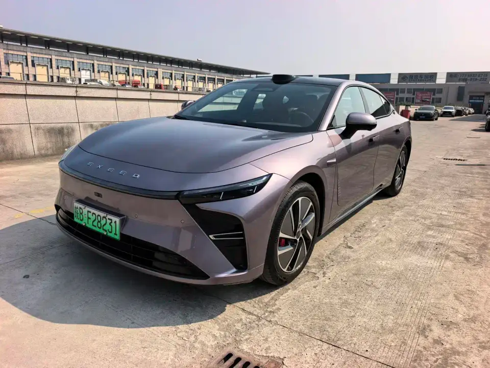 Exeed Exlantix ES Range Extender Max Urban Assist 2025