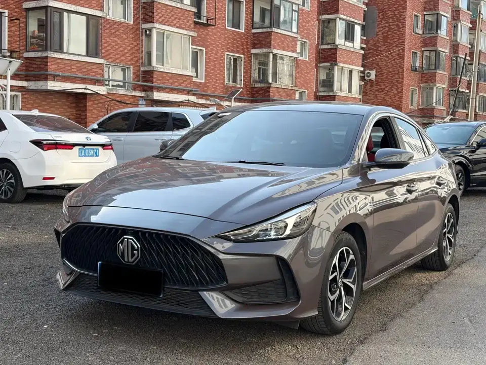 MG MG5 Model 180DVVT CVT Youth Luxury Edition 2021