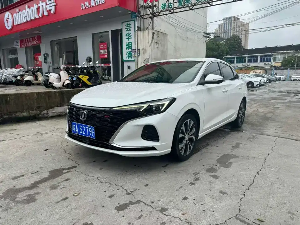 Changan Eado PLUS Blue Whale NE 1.4T GDI DCT Premium Edition 2022