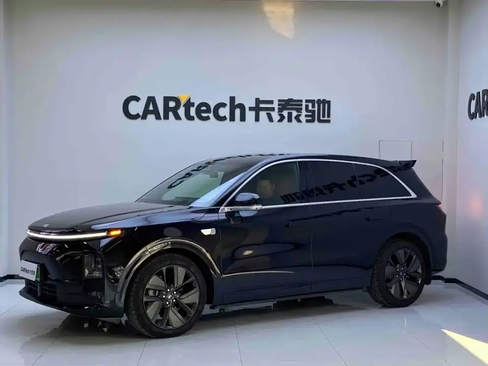 Li Auto L6 Pro 2025