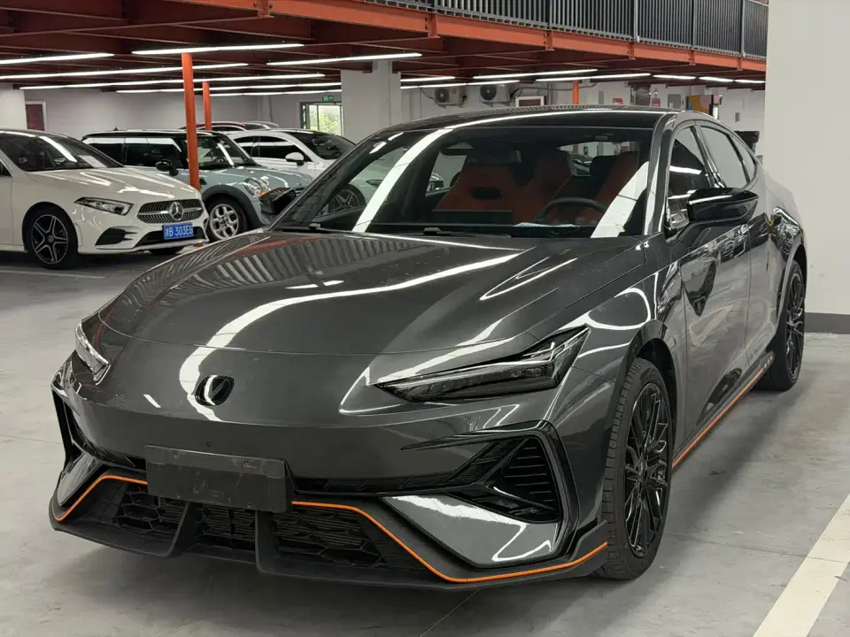 Changan UNI-V 2.0T Sport Version 2025