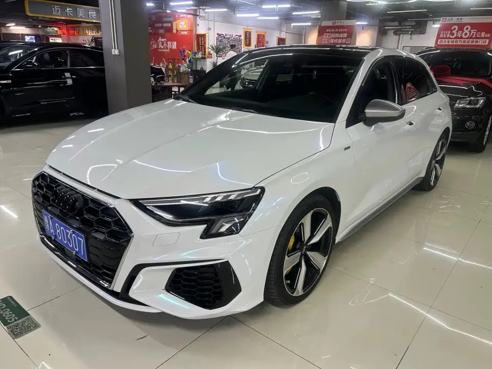 Audi A3 Model Sportback 35 TFSI Fashion Sport 2024
