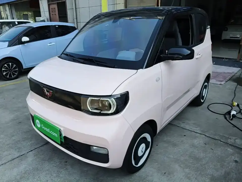 Wuling Motors Hongguang MINIEV Macaron Premium Edition LFP 2022