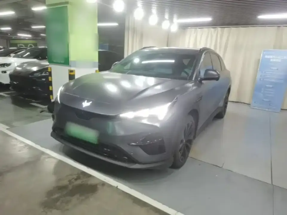 Arcfox Alpha T5 660 MAX 2024