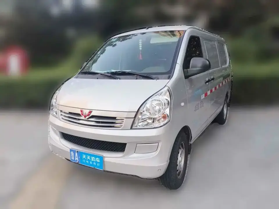 Wuling Motors Wuling Rongguang S Model 1.2L Basic Enclosed Van 2-Seater LSI 2022