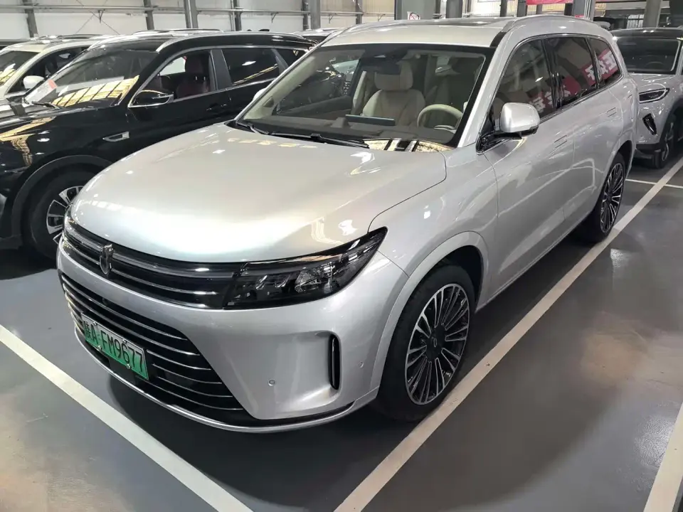 AITO Wenjie AITO M7 1.5T AWD Plus 5-Seater 2024