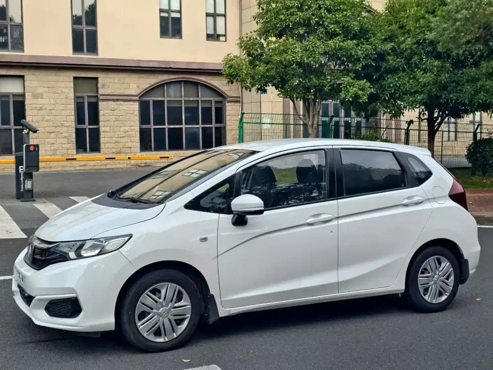Honda Fit 1.5L CVT Comfort Edition 2019