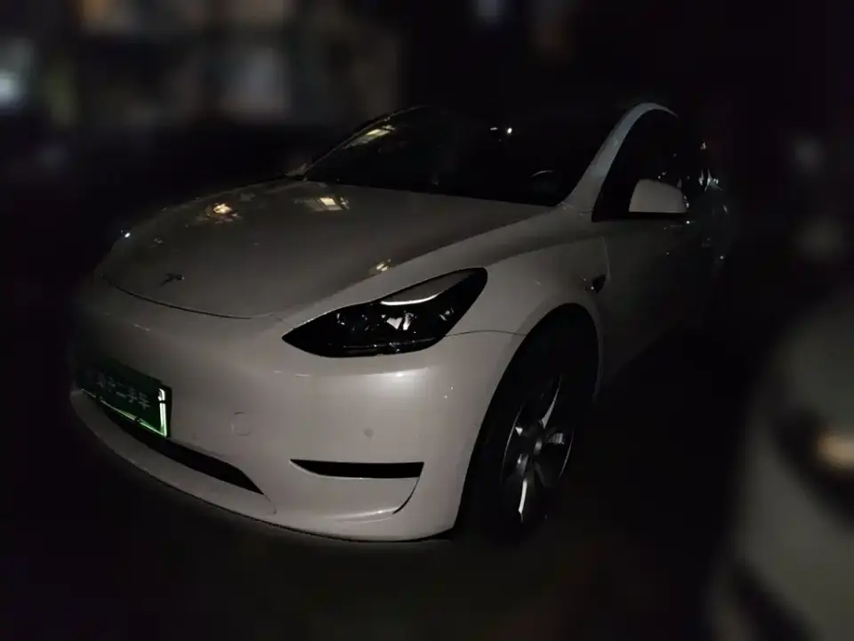 Tesla Model Y Facelift Rear-Wheel Drive Version 2023