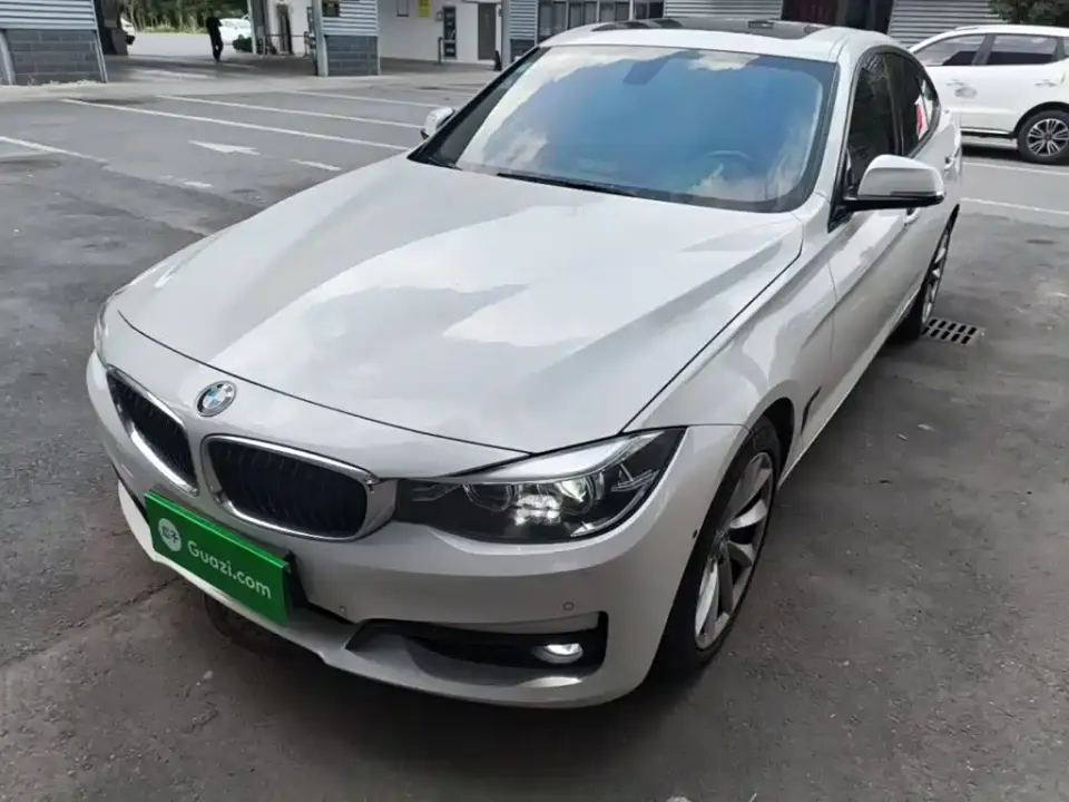 BMW 3 Series GT 320i Fashion 2019