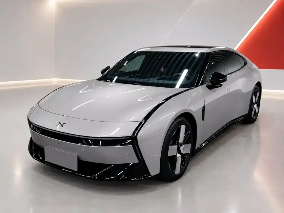 XPeng P7 820km Extended Range Edition 2025