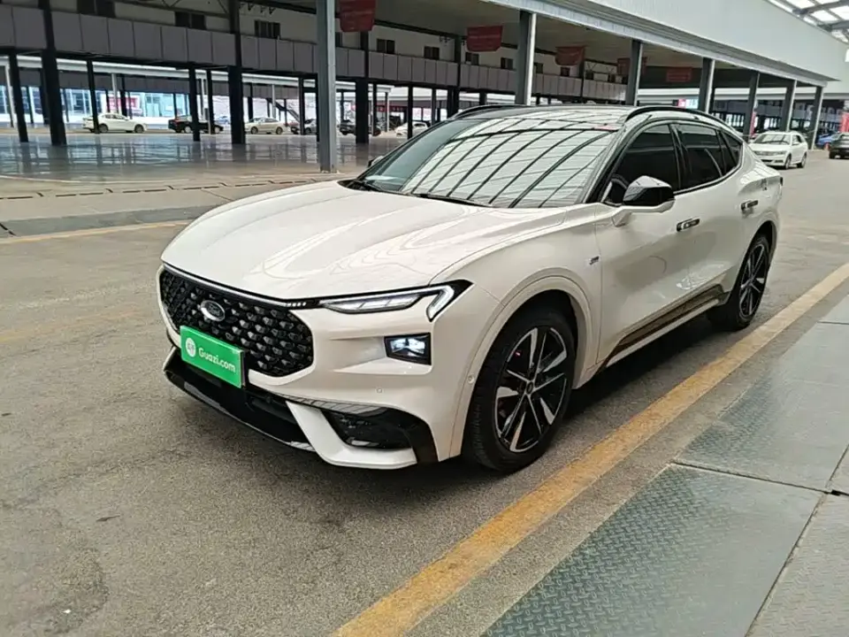 Ford EVOS EcoBoost 245 ST-Line 2022