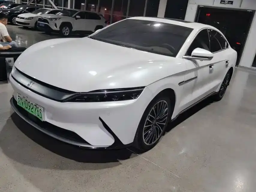 BYD Han EV Standard Range Luxury 2023