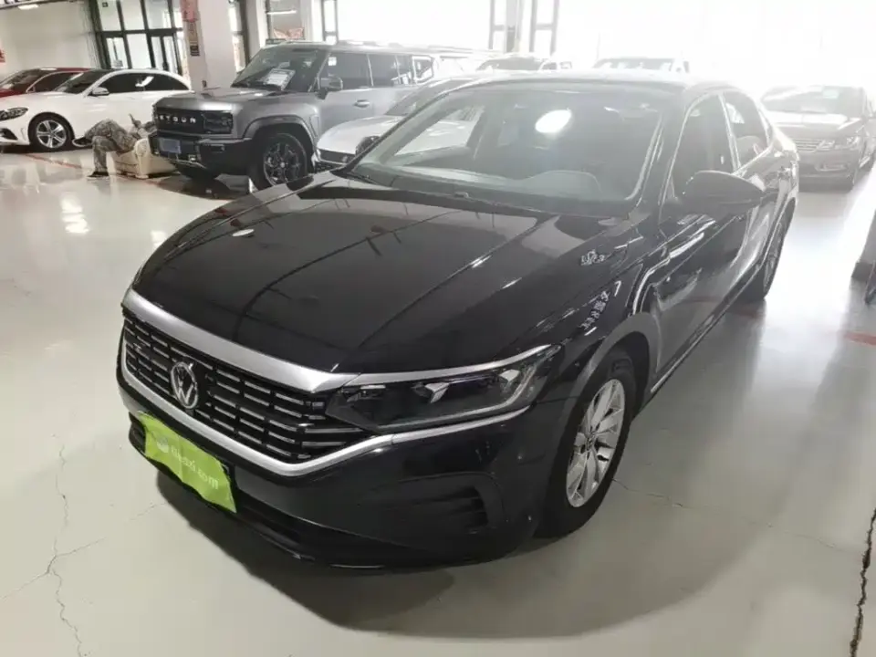 Volkswagen Passat Facelift 280TSI Business Edition 2023